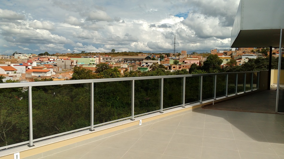 Guarda corpo panoramico com vidro laminado Guarda corpo panoramico com vidro laminado